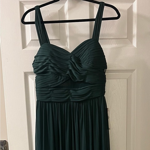 Birdy Grey Elsye Emerald Green Bridesmaid Dress NWT - Picture 3 of 3